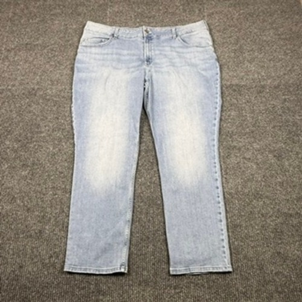 Lee Plus Womens 22W Medium Regular Fit Straight Leg Mid Rise Jeans Light Wash